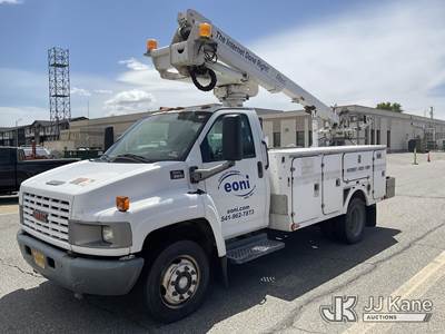 Altec AT235-P, 40 ft, Articulating & Telescopic Non-Insulated Cable Placing Bucket Truck