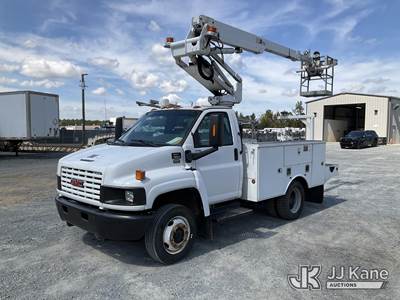 GMC C5500 Boom / Bucket Truck