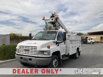 Altec AT235-P, 40 ft, Articulating & Telescopic Bucket Truck