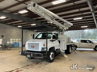 Altec LRV60-E70, 75 ft, Over-Center Elevator Bucket Truck