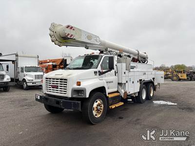 Altec AM55-MH, 60 ft, Over-Center Material Handling Bucket Truck