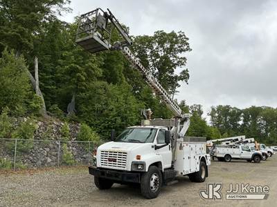 Altec A-T40C, 39 ft, Telescopic Non-Insulated Cable Placing Bucket Truck