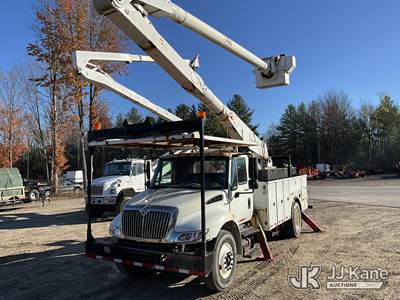 Altec AA755L, 60 ft, Bucket Truck