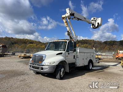Altec TA40, 46 ft, Articulating & Telescopic Bucket