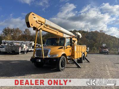 HiRanger 5TC-55, 60 ft, Material Handling Bucket Truck