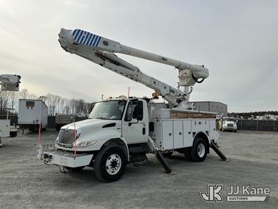 Altec AA55-MH, 60 ft, Over-Center Material Handling Bucket Truck