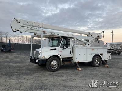 HiRanger 5TC-55, 60 ft, Material Handling Bucket Truck