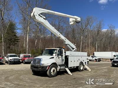 Altec AN55E-OC, 60 ft, Material Handling Bucket Truck