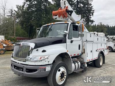 Altec TA40, 45 ft, Articulating & Telescopic Bucket Truck