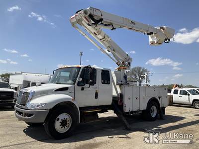 Altec TA50, 55 ft, Articulating & Telescopic Material Handling Bucket Truck