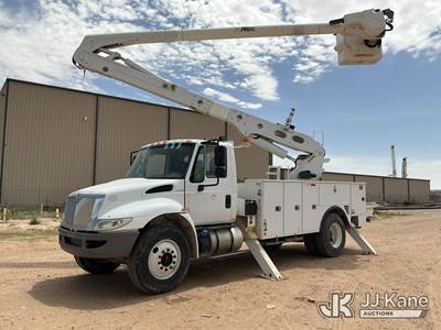 Altec AN55, 60 ft, Articulating Material Handling Bucket Truck