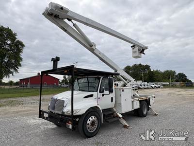 Lift-All LSS60-1S, 65 ft, Over-Center Bucket