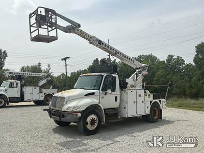 Altec T40C, 45 ft, Non-Insulated Cable Placing Bucket Truck