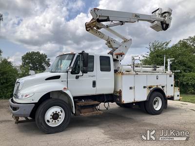 Altec TA40, 45 ft, Articulating & Telescopic Bucket Truck