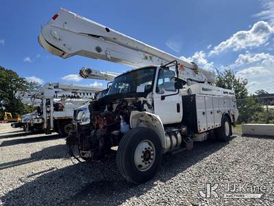 Altec AN55E-OC, 61 ft, Material Handling Bucket Truck
