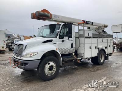 HiRanger SC45, 50 ft, Over-Center Bucket Truck