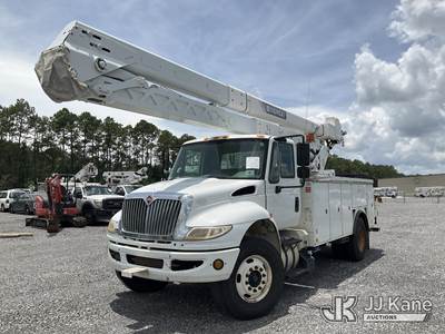 HiRanger TCX-60, 65 ft, Material Handling Bucket Truck