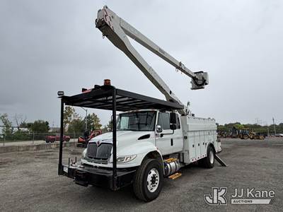 Versalift VN50I-05, 650 Lb 55 ft, Bucket Truck