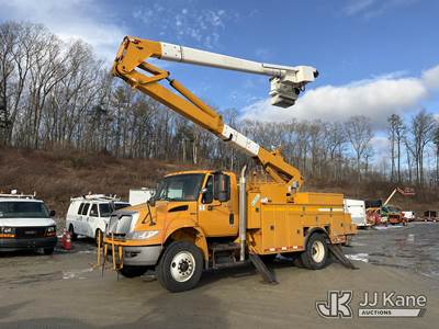HiRanger HR50-M, 55 ft, Material Handling Bucket Truck