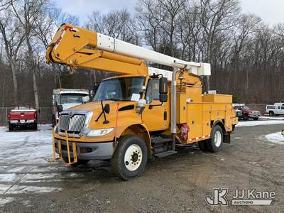HiRanger HR50-M, 55 ft, Material Handling Bucket Truck