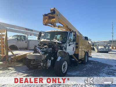 HiRanger TL50M, 55 ft, Articulating & Telescopic Material Handling Bucket Truck