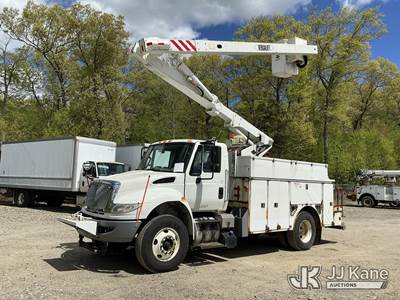 Versalift VO43I-01, 47 ft, Bucket Truck