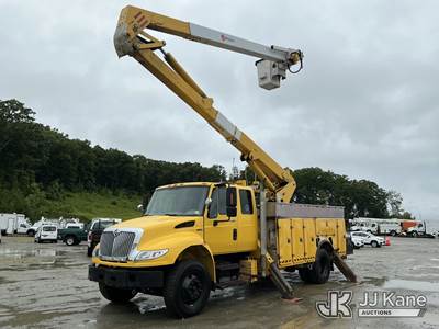 Posi Plus 400-55-A, 60 ft, Material Handling Bucket Truck