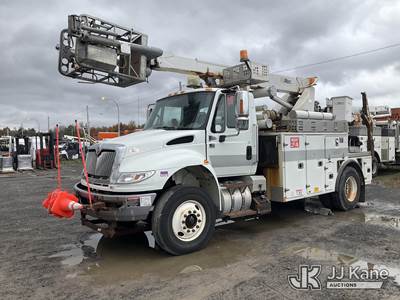 Altec T40P, 40 ft, Non-Insulated Cable Placing Bucket