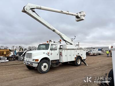 Altec AA600, 55 ft, Bucket Truck