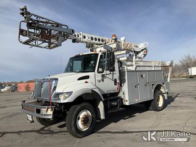 Altec AT40C, 40 ft, Telescopic Non-Insulated Cable Placing Bucket Truck