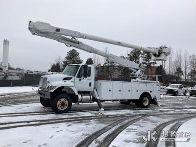Altec AM900, 72 ft, Bucket Truck