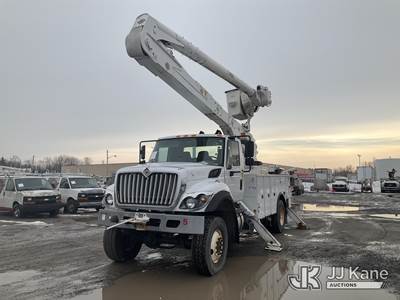 Altec AA55E-MH, 60 ft, Material Handling Bucket Truck