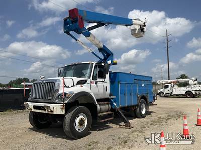 HiRanger TL50, 55 ft, Articulating & Telescopic Material Handling Bucket Truck