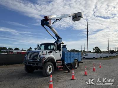 HiRanger TL50M, 55 ft, Articulating & Telescopic Bucket Truck