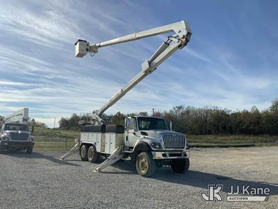 Hi-Ranger RMX-75, 80 ft, Double-Elevator Material Handling Bucket Truck