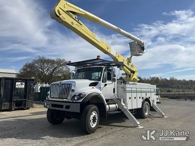 Altec AA55E, 60 ft, Bucket Truck