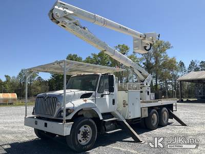 HiRanger TCX-55, 60 ft, Material Handling Bucket Truck