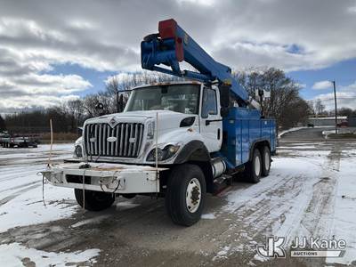 HiRanger TL55, 60 ft, Articulating & Telescopic Material Handling Bucket Truck