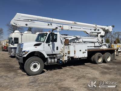 Altec AN67-E100, 105 ft, Double-Elevator Material Handling Bucket Truck