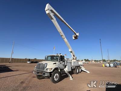 Altec A77T, 81 ft, Articulating & Telescopic Material Handling Bucket Truck