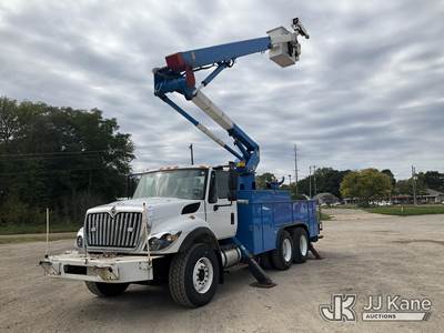 HiRanger TL55, 60 ft, Articulating & Telescopic Material Handling Bucket Truck