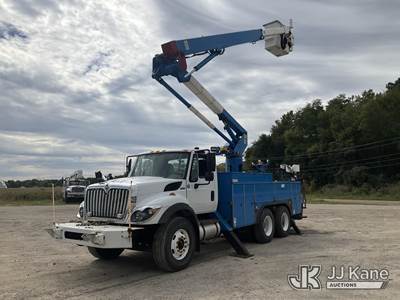 HiRanger TL55, 60 ft, Articulating & Telescopic Material Handling Elevator Bucket Truck