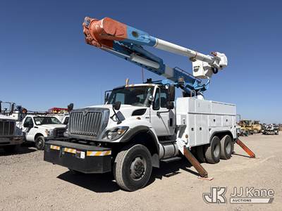 Altec AM55, 60 ft, Articulating Material Handling Bucket Truck