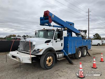 HiRanger TL55, 60 ft, Articulating & Telescopic Material Handling Bucket Truck