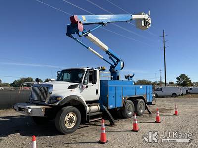 HiRanger TL55, 60 ft, Articulating & Telescopic Material Handling Bucket Truck
