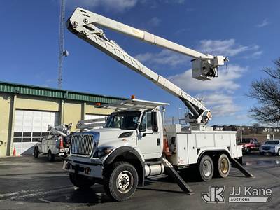 Terex/Telelect Hi-Ranger XML-60, 65 ft, Material Handling Bucket Truck