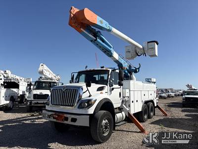 Altec AM55, 60 ft, Over-Center Material Handling Double Bucket Truck