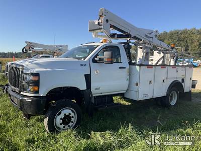 Versalift SST40EIH-01, 45 ft, Articulating & Telescopic Bucket Truck