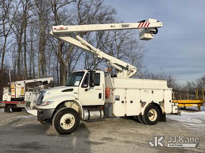 Versalift V043I-01, 47 ft, Bucket Truck