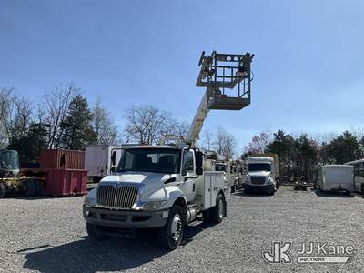 Altec A40P, 40 ft, Non-Insulated Cable Placing Bucket Truck